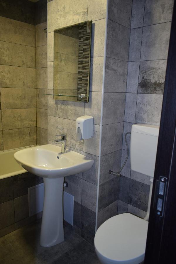 Apartament Palatul De Justitie Rhbm Baia Mare Exteriör bild